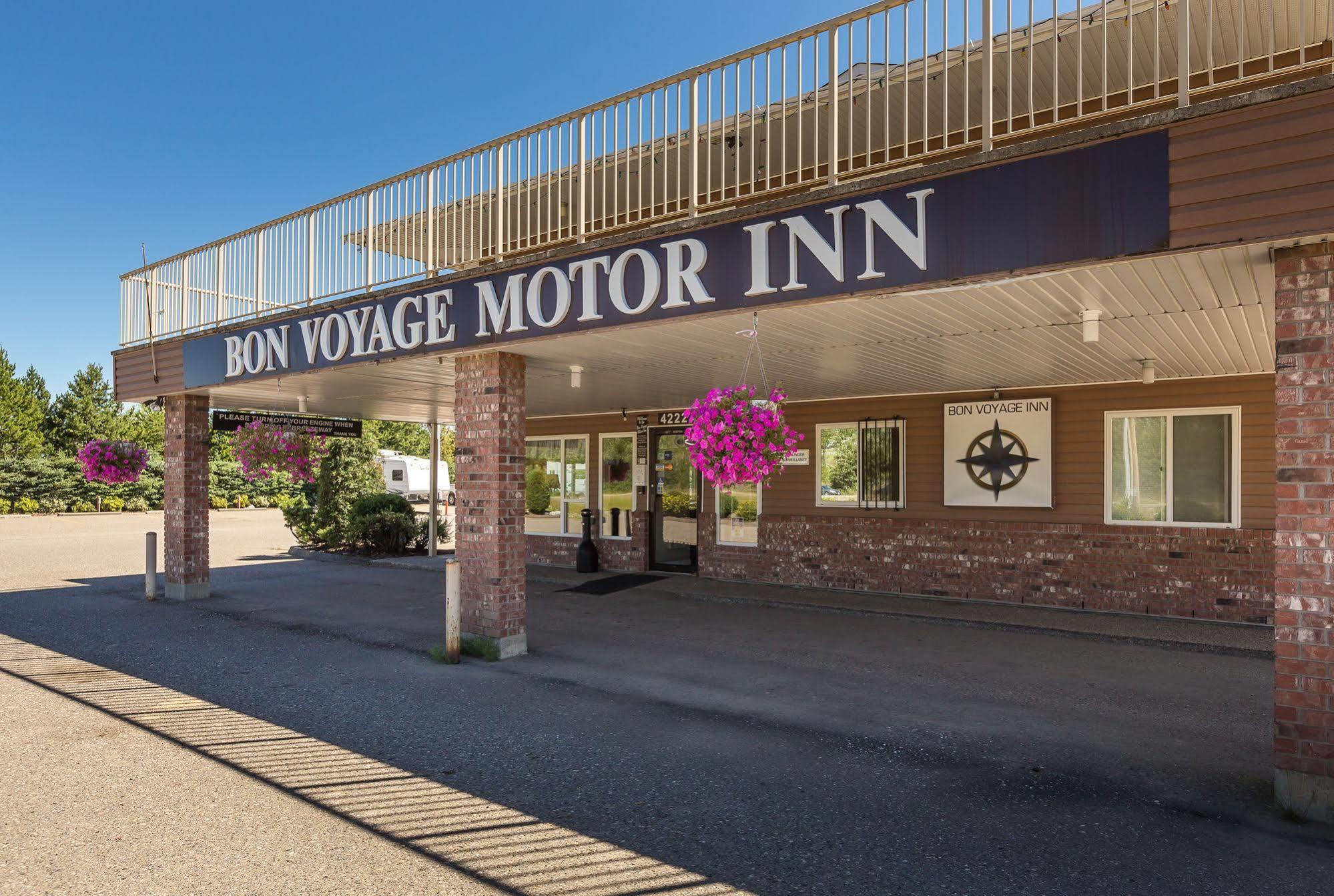 Bon Voyage Inn Prince George Exterior photo